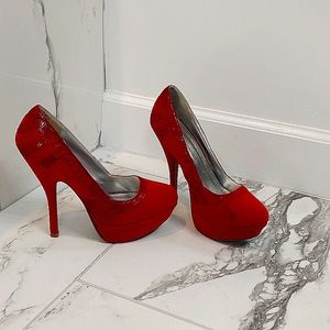 Red heels with red crocadile detail from Just Fabulous size 7.5